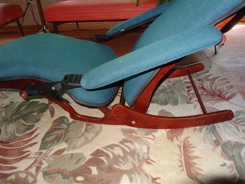 BANANA Chair Company Recliner / Lounge Chair / Chaise * Made in England